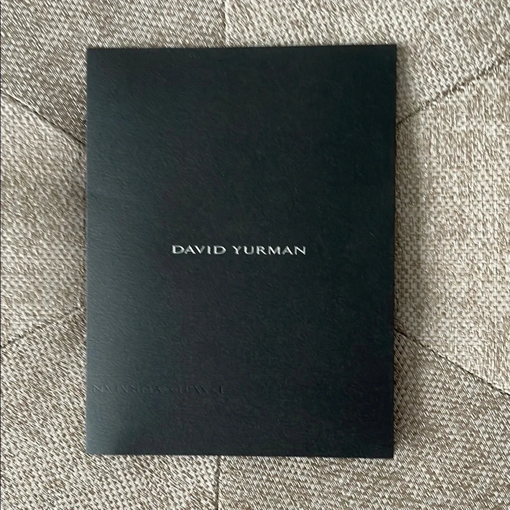 David Yurman Authentic Paper Shopping Gift Bag 8x10x4”w/ribbon & receipt holder